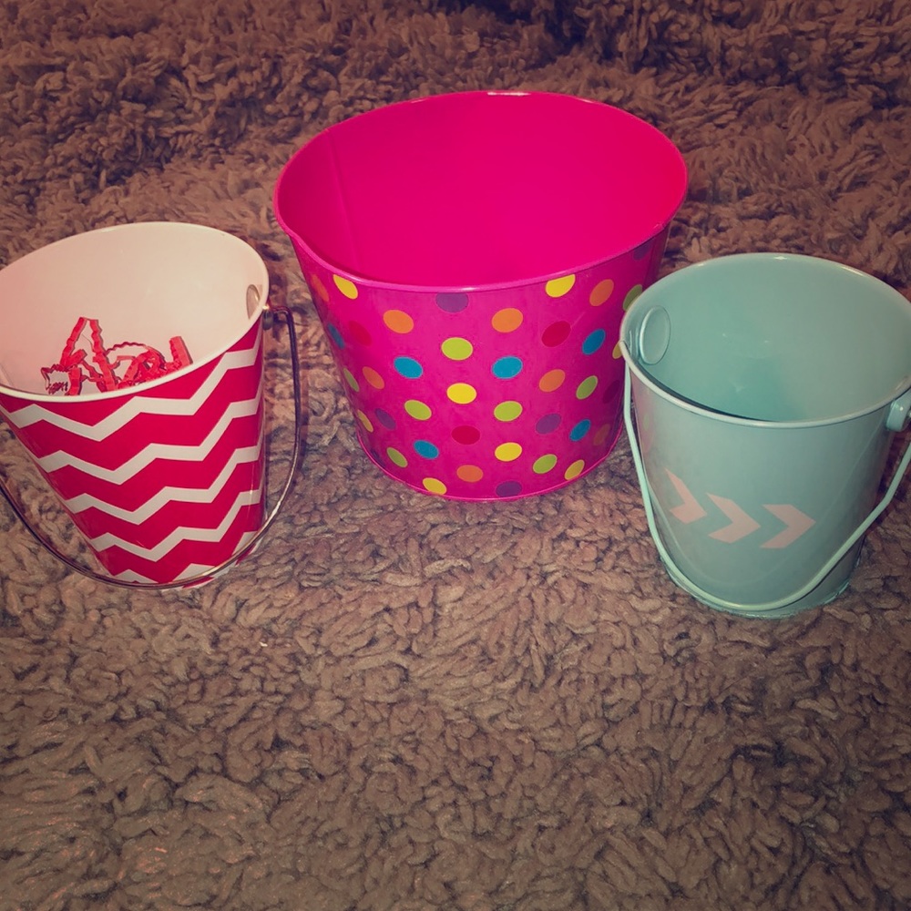 Multicolored Buckets Polka Dots